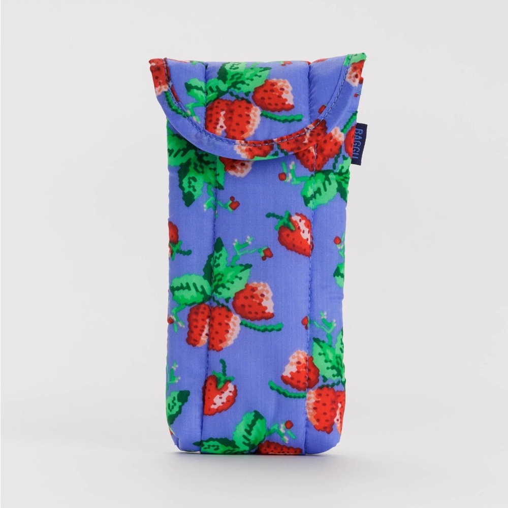 Baggu Wild Strawberry Puffy Glasses Sleeve